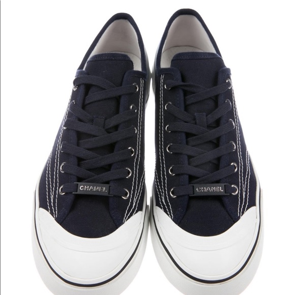 CHANEL SNEAKERS - Picture 1 of 13